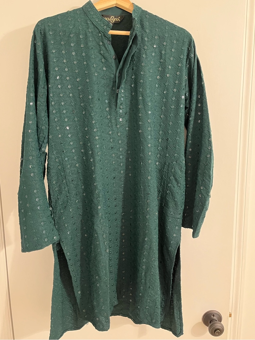 Men's Dark Green Embroidered Kurta sequined - Classic Festive Wear - Picture 6 of 8